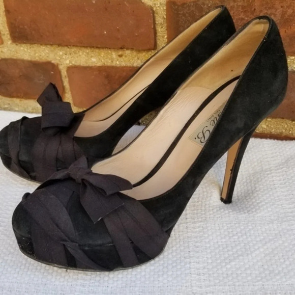 Diane B. ‎ Black stiletto heels  39.5/9 - Picture 2 of 8